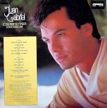 juan_gabriel_con_mariachis_B.jpg