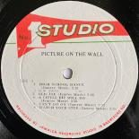 Freddie_McKay,_Picture_on_the_Wall,_,_label_b_side.jpg
