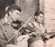 7_Testimonio_Musical_de_Mexico_1_–_Musica_Indigena_&_Musica_Mestiza_–_Museo_Nacional_de_Antropología_-_MC_0253_detail.jpg